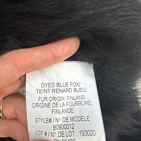 Theory Black Teddy Jacket Natural Blue Fox size M - Picture 4 of 12